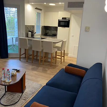 Apartamento Cosy With Parking - Paris La Défense *