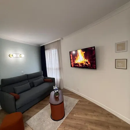 Apartamento Cosy With Parking - Paris La Défense Courbevoie