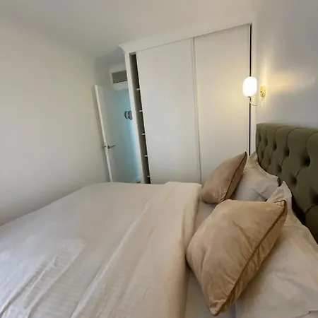 Apartamento Cosy With Parking - Paris La Défense Courbevoie